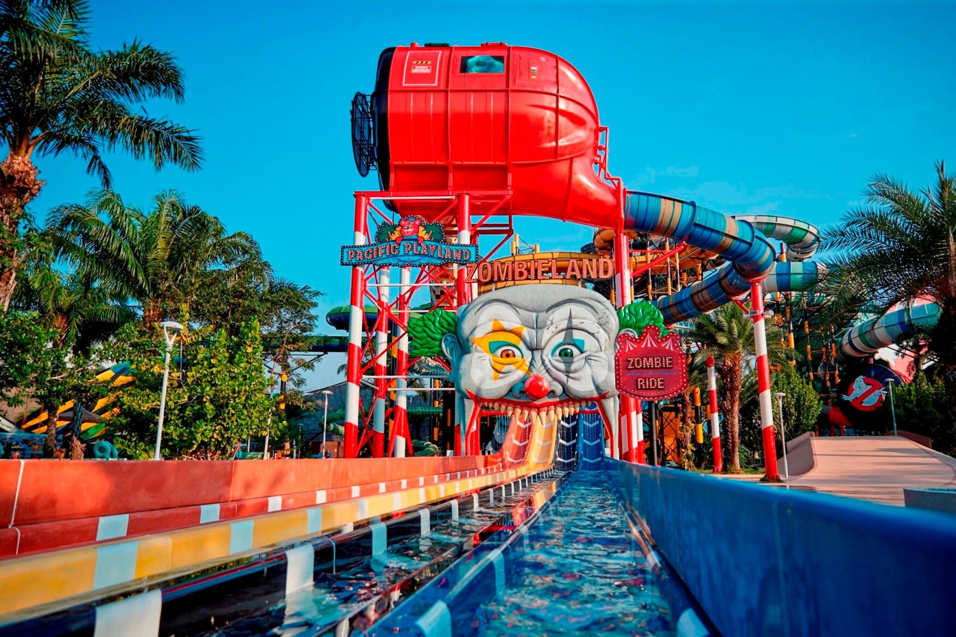 Pattaya Colombia Pictures Aquaverse: Movie Theme Park Admission Ticket